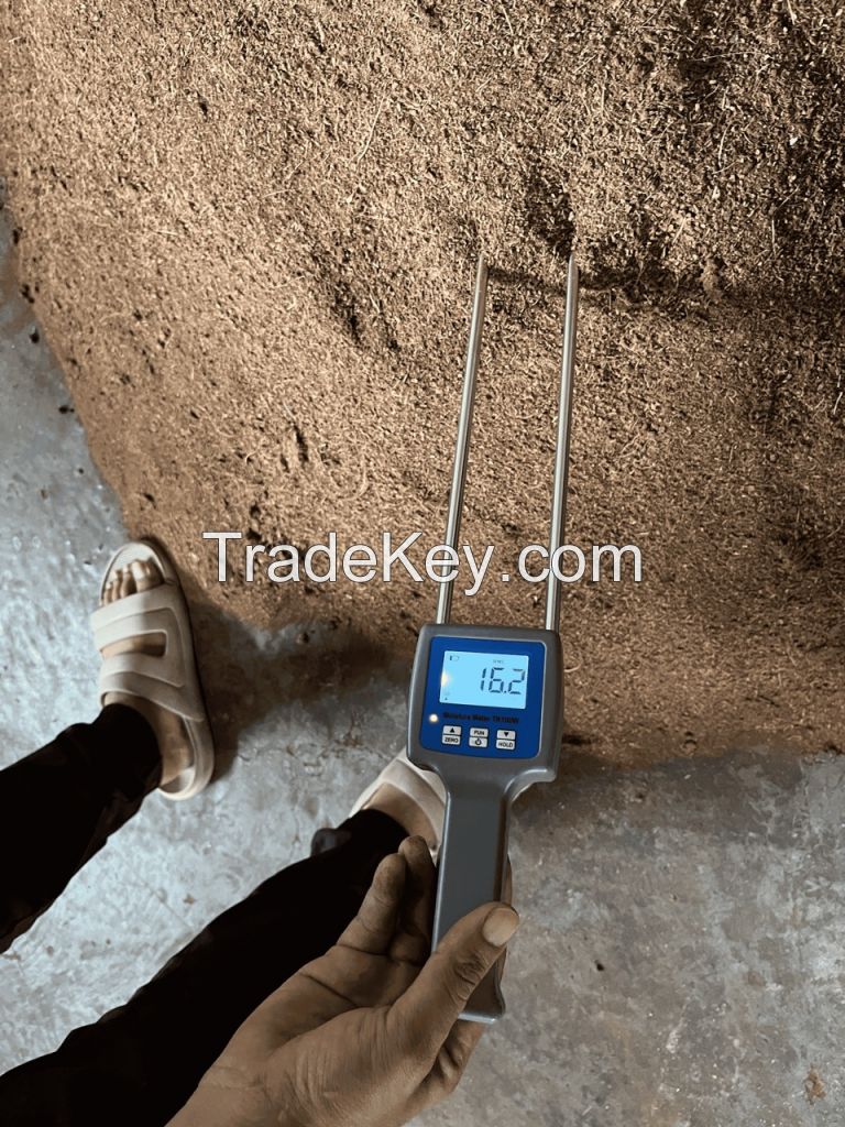 Cocopeat Block High EC - Natural Growing Medium for Agriculture