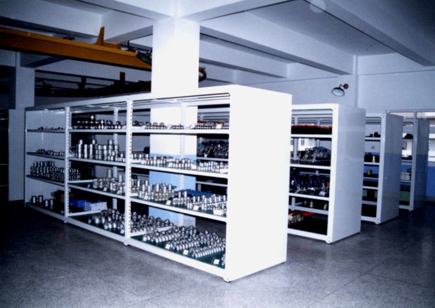 medium weight type rack