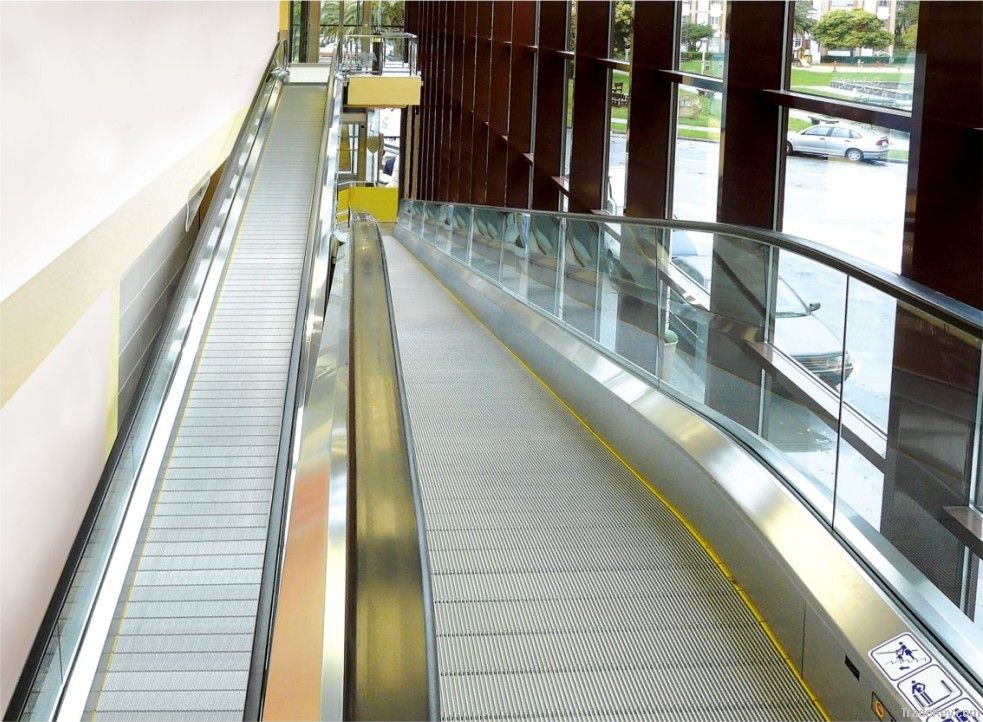 Moving sidewalk Passenger Conveyor