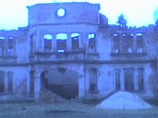 Attractive plot with palace ruins from II World War