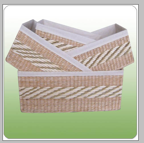 straw laundry basket