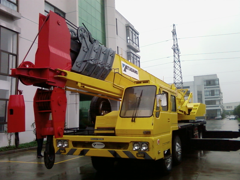 Used Tadano Crane ( TG650E 65T )