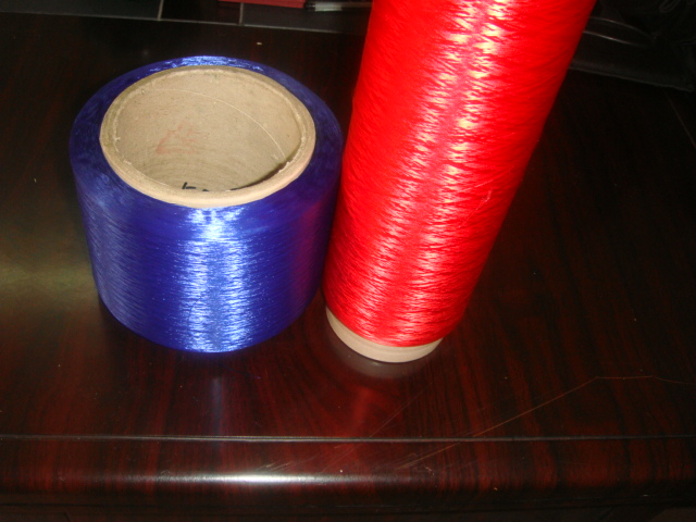 polyester filament yarn