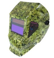 AUTO-DARKENING WELDING HELMET2