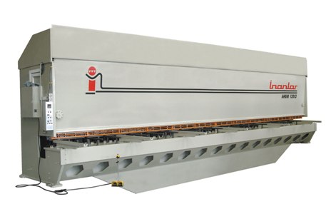 12 METER GUILLOTINE SHEAR