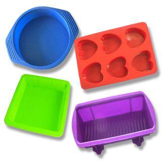 silicone loaf pan~~bakeware