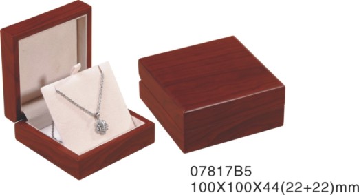 wooden jewelry box