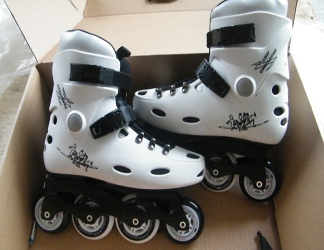 roller skates inline skates