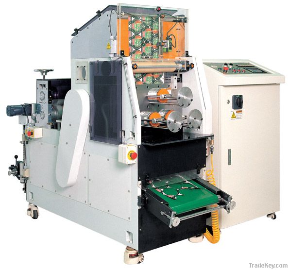 Aluminium lid punching machine