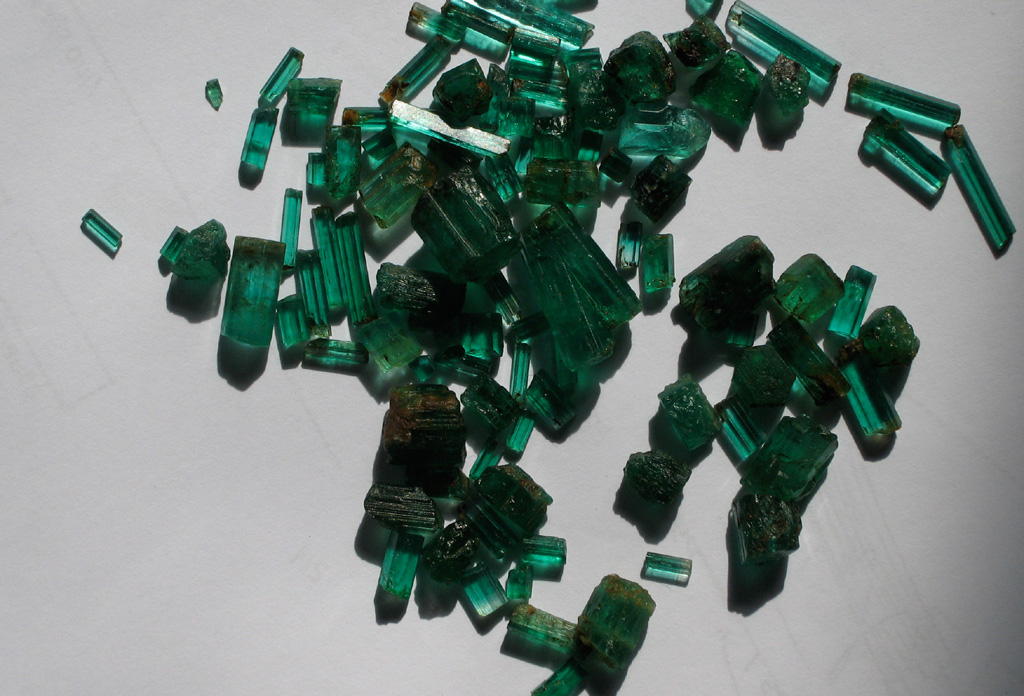 Natural Uncut Raw Rough Emerald