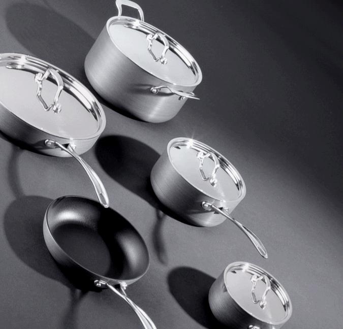 Aluminium hard anodized cookware