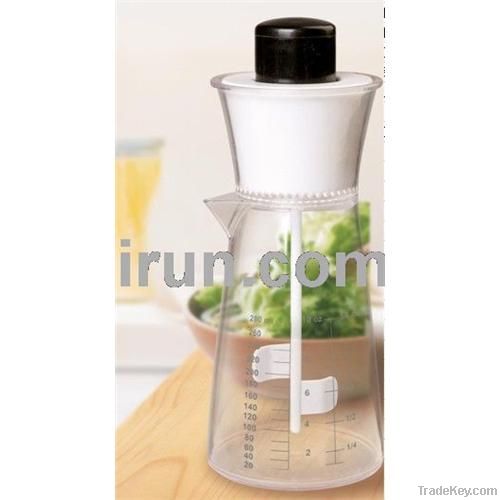 Salad Dressing Shaker