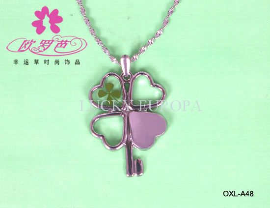 Lucky clover jewelry