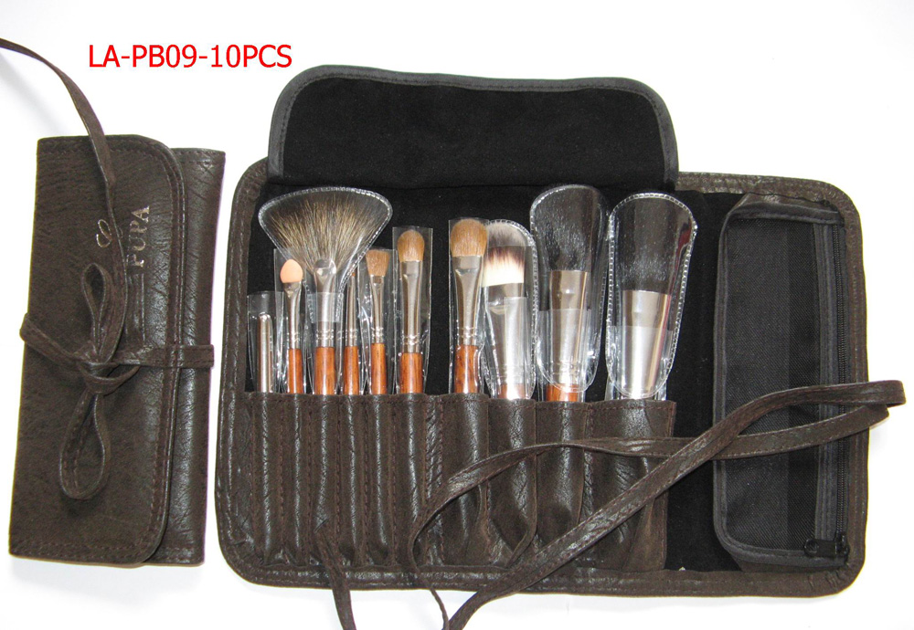 Travel Brush Kits