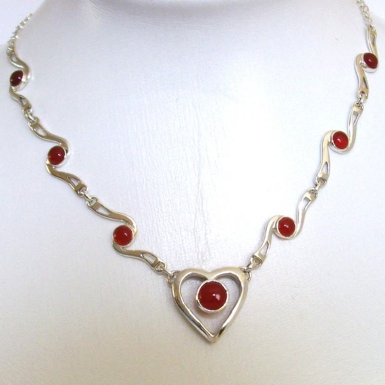 Red Onyx Necklace Valentina