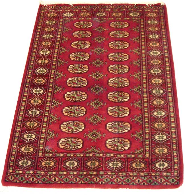 TRADITIONAL BOKHARA RUG