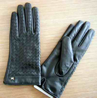 Women leather glove