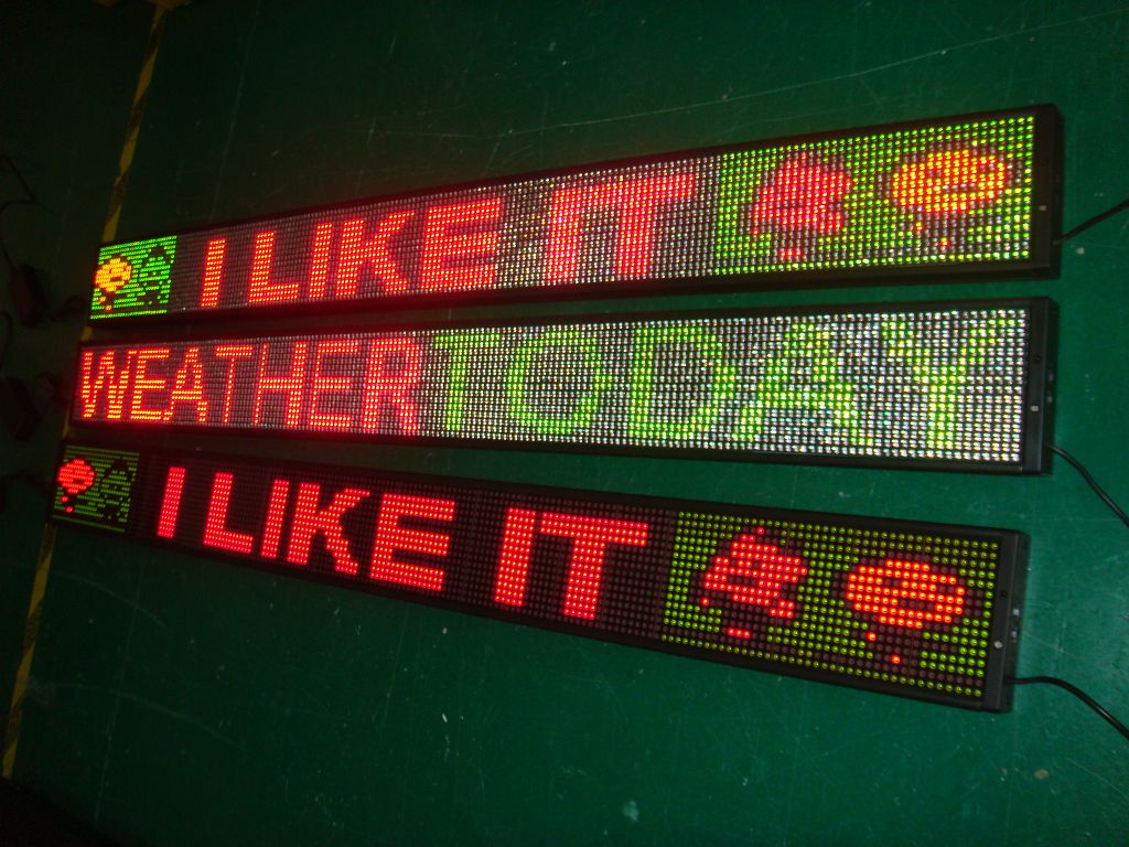 Semi-outdoor tri-color programmable led sign