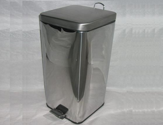 Metal Trash Bin