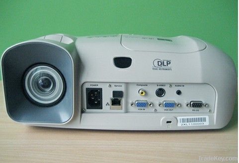 PROJECTOR C919