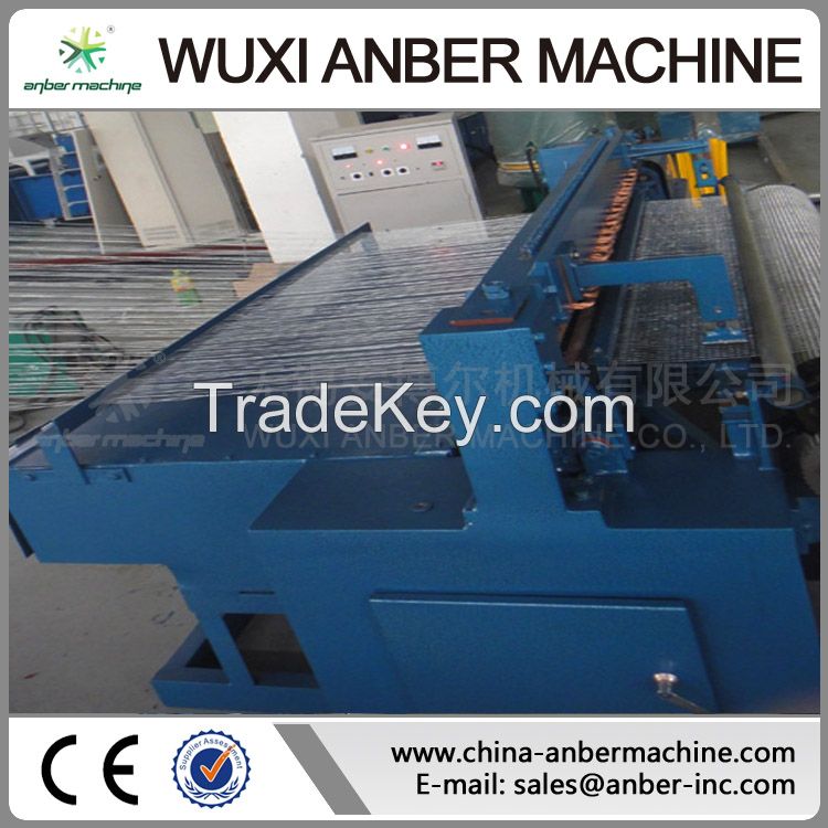 Mesh welding machine