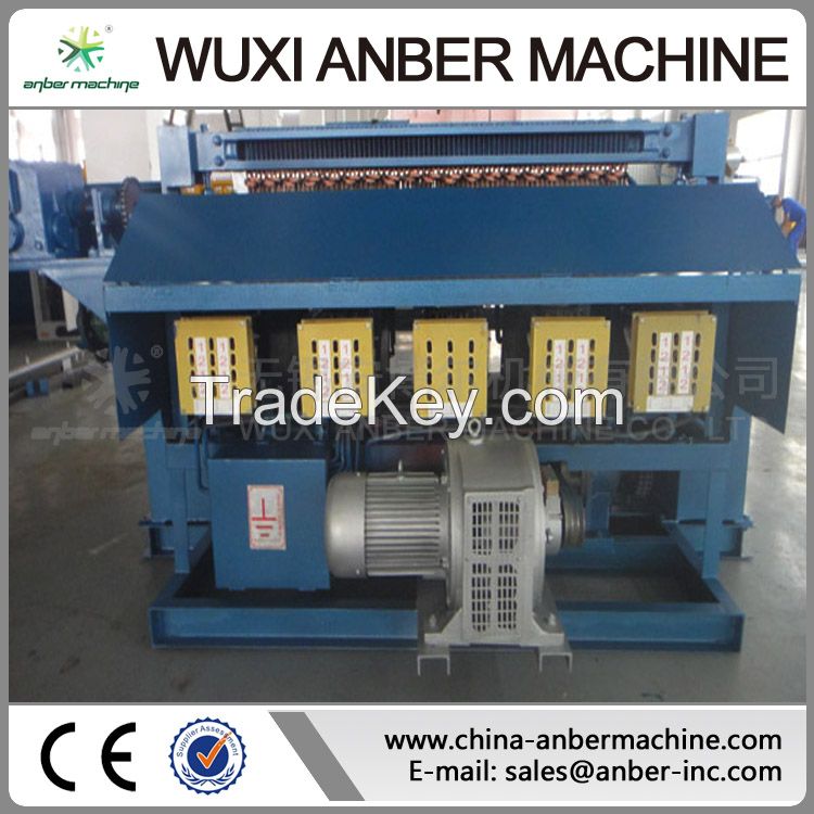 Mesh welding machine