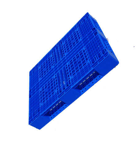 plastic pallet