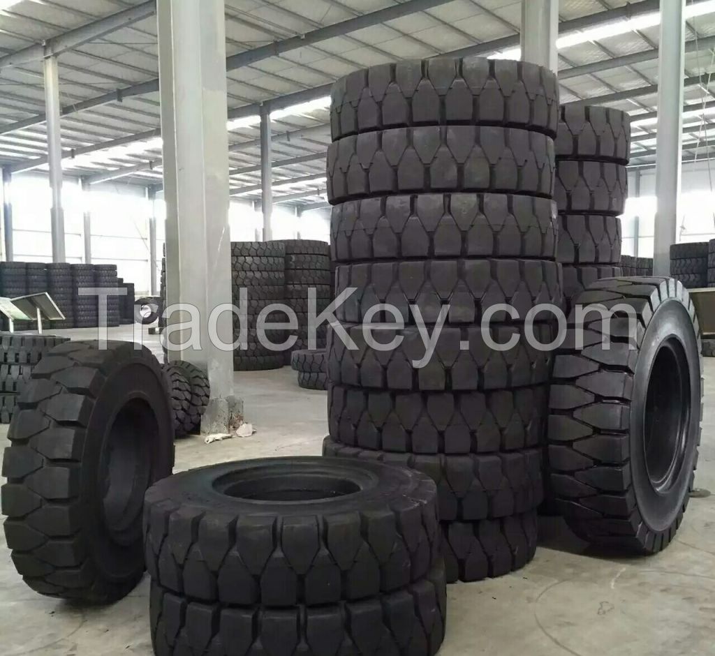 SOLID TYRE