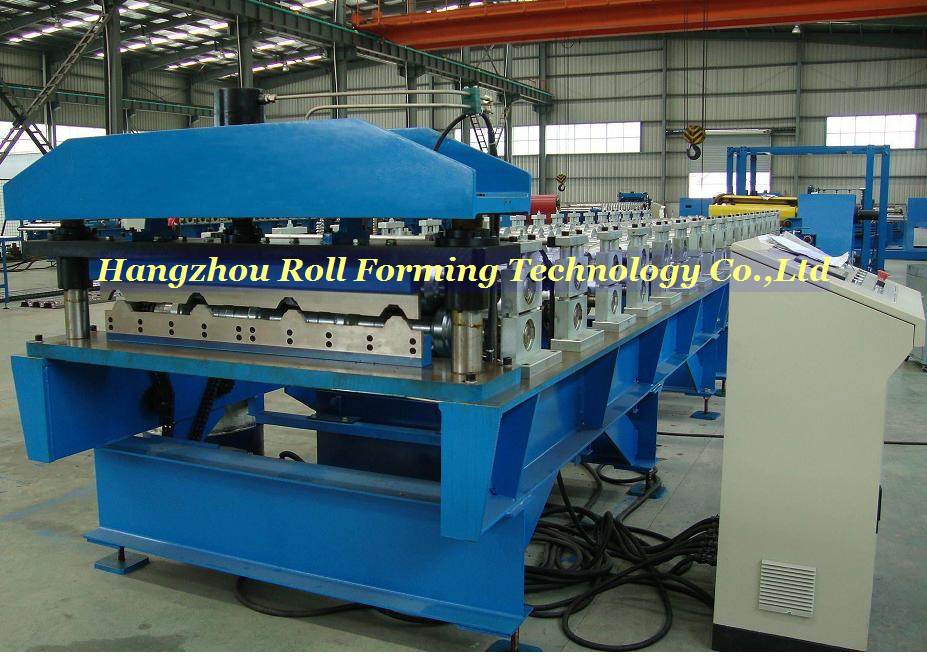 high speed roll forming machine