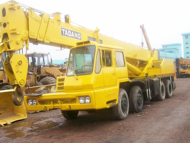 TADANO Crane