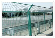 Fence wire mesh