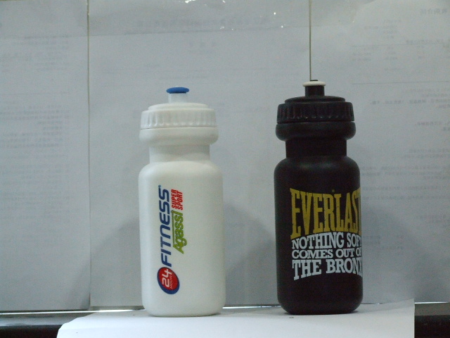 sport bottle