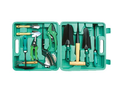 garden tools, hardware items