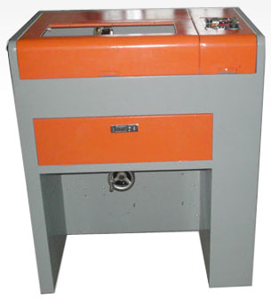 Laser Cutting &amp;Engraving Machine