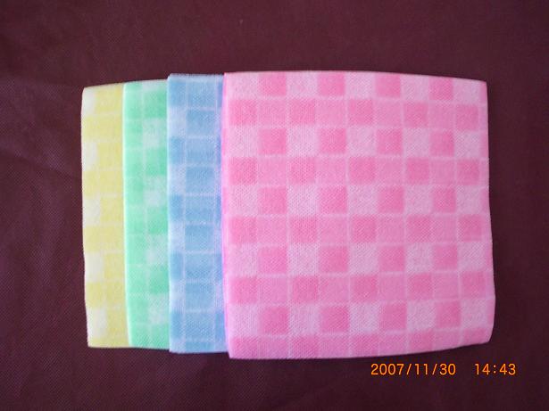 Spunlace nonwoven fabric