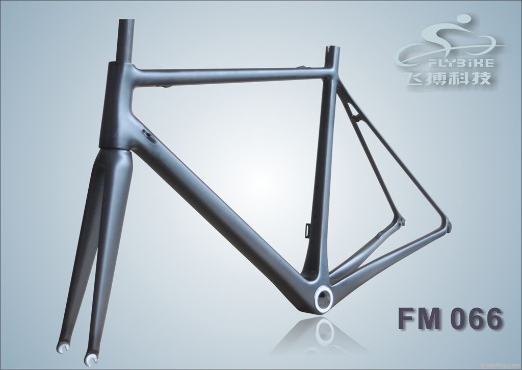 Carbon road frame (FM066-Superlight)