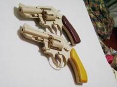 New hand-made paper guns kid guns natural gifts 004