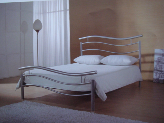 steel  bed