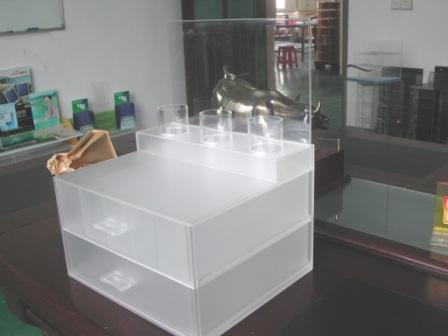 Cosmetics display stand