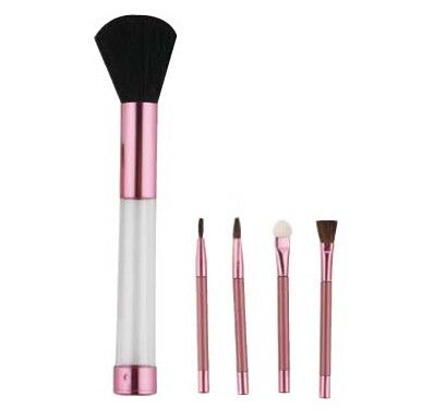 Makeup brushes