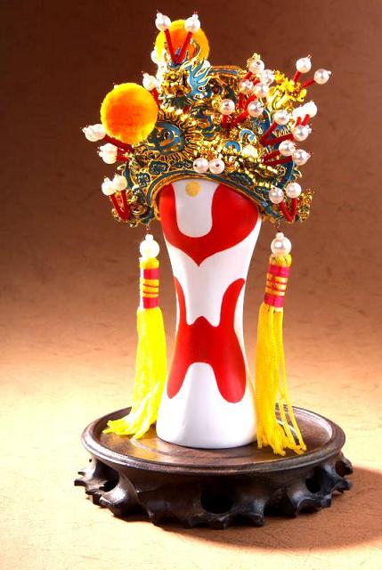 Chinese headdress-Emperorâs crown