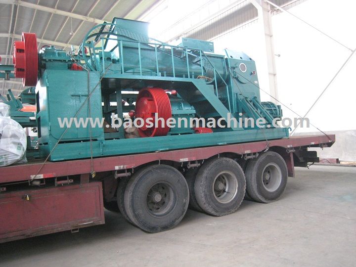 Clay brick machine