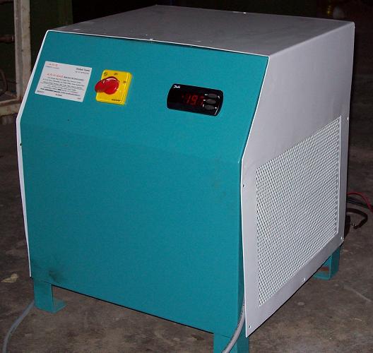 REFRIGERATED AIR DRYER