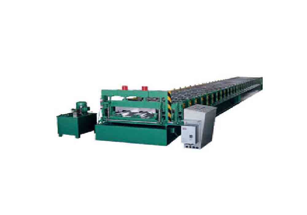 Decking floor roll forming machine