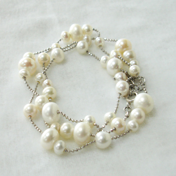 Beautiful Pearl Silver Bracelet