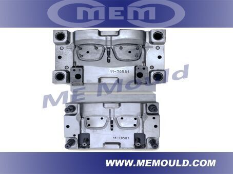 Eyewear front injection mould 