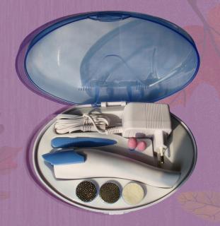 manicure &amp; pedicure set