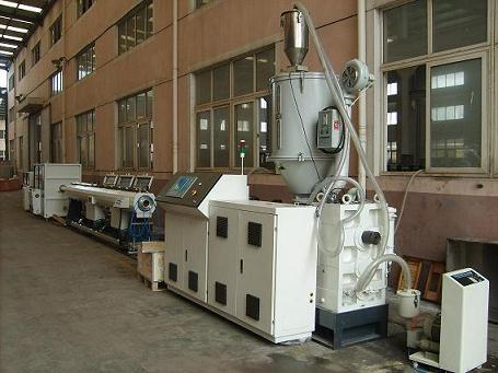 PVC PP PE pipe extrusion line