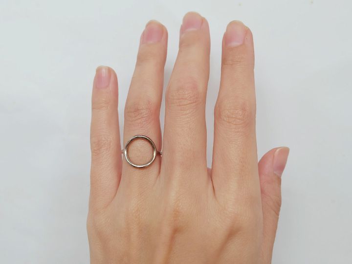 Open Circle Ring