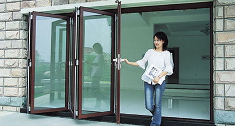 Aluminium Folding door